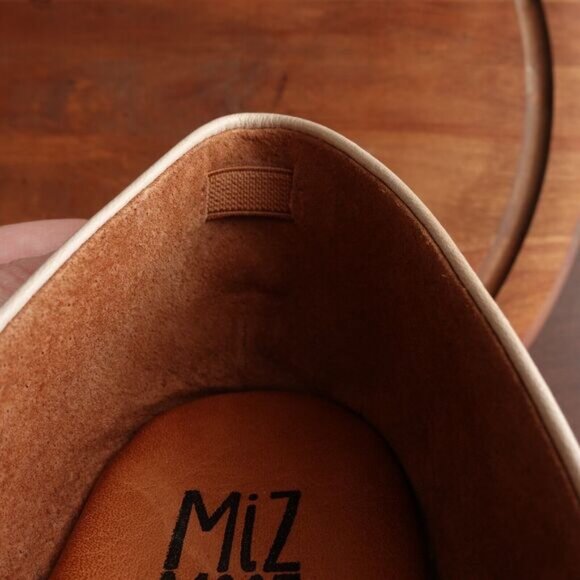 Miz Mooz Flats EU 38 US 7.5-8 - Picture 8 of 9